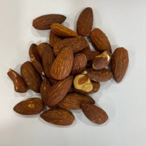 لوز مدخن - Smoked almonds