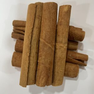قرفة عود - Cinnamon Sticks