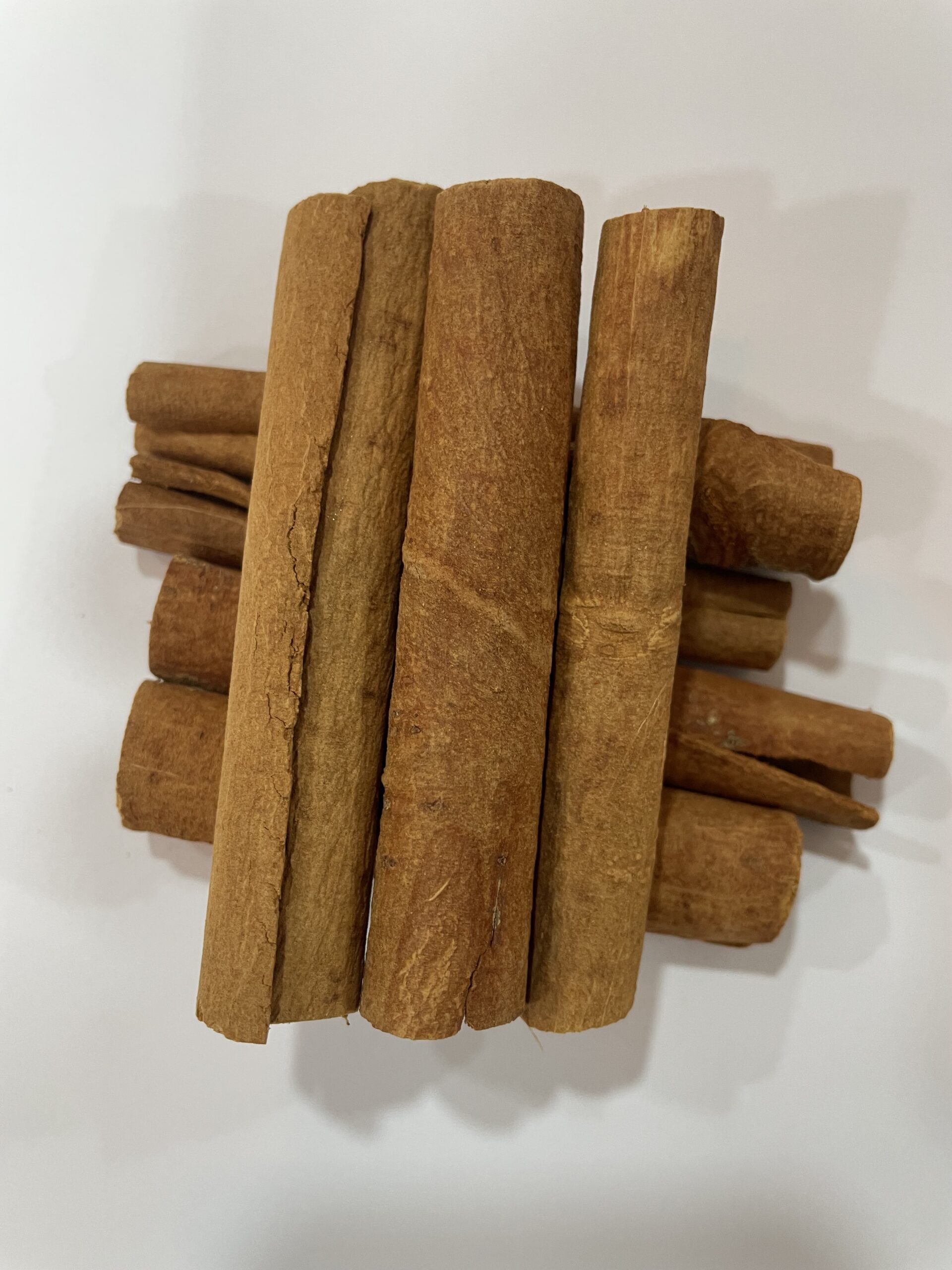 قرفة عود - Cinnamon Sticks